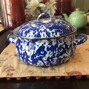 Golden Rabbit Cobalt Swirl Mini Dutch Oven